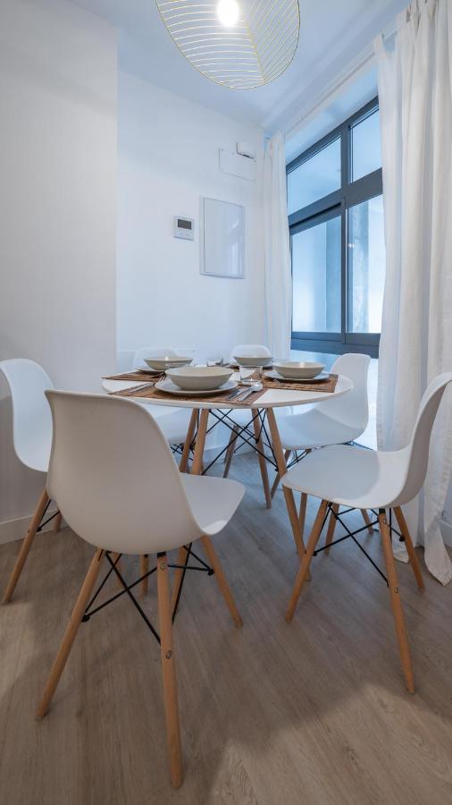 Suite Homes Parras Duplex Малага Екстериор снимка