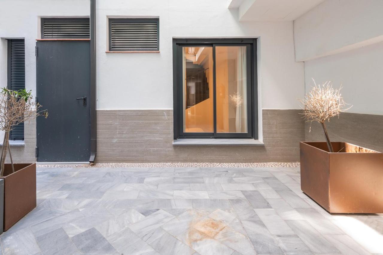 Suite Homes Parras Duplex Малага Екстериор снимка