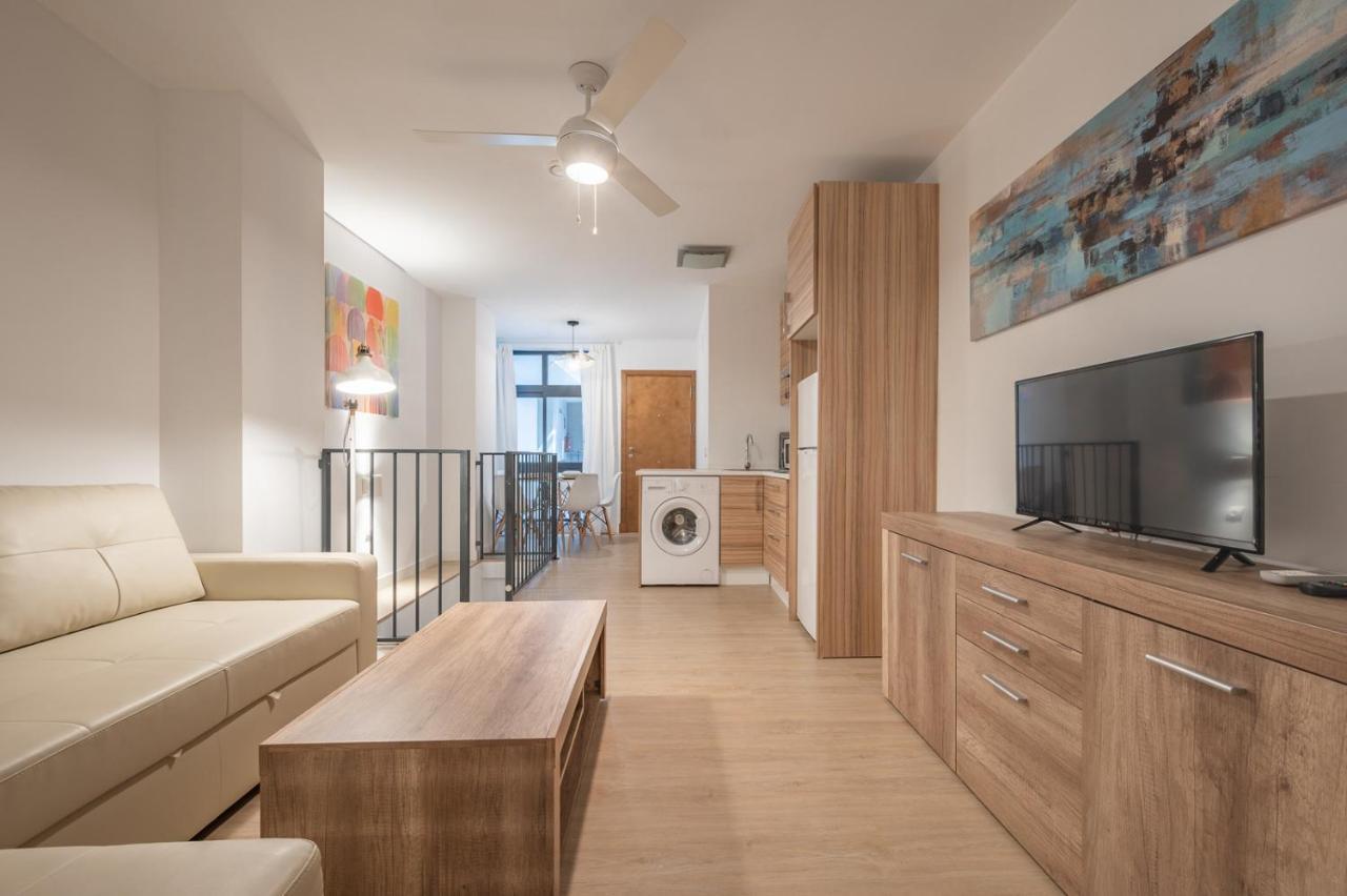 Suite Homes Parras Duplex Малага Екстериор снимка